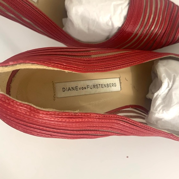 Diane Von Frontenberg red striped Bridgette leather and mesh pumps - Picture 5 of 6